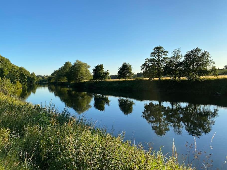 Wagtail Lodge Foy エクステリア 写真